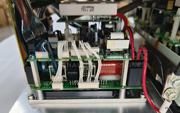 安川控制單元CACR-CSL12L18AAB 安川控制單元CACR-CSL12L18AAB